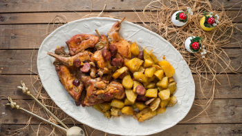 Coelho Assado no Forno com Batata Doce