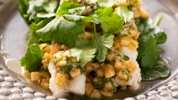 Peixe espada com Banana e Maracujá | Madeira