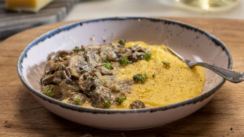 Polenta Cremosa com Cogumelos
