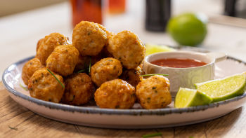 Pastelinhos de Arroz, Camarão e Dourada