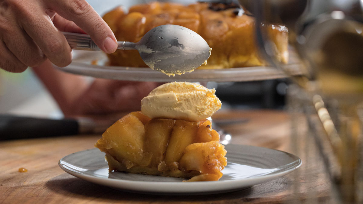 Tarte Tatin - 24Kitchen - Veja as suas Receitas, Chefs e Programas