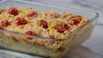 Esparguete com Bacon e queijos, no forno