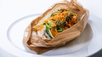 Papelotes de bacalhau fresco com gremolata