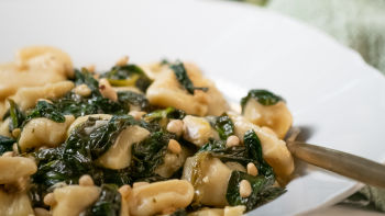 Gnocchi com Espinafres e Queijo Azul