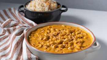 Caril de Caju com Arroz de Cenoura