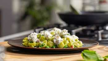 Massa com Ervilhas, Bacon e Requeijão