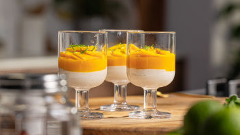 Panna Cotta de Arroz Jasmim com Manga