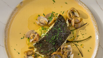 Bacalhau Gratinado com Maionese de Açafrão