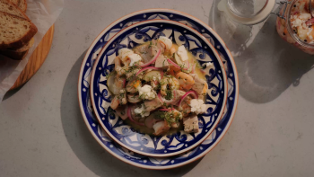 Pica-Pau de Atum com Camarão e Pickles