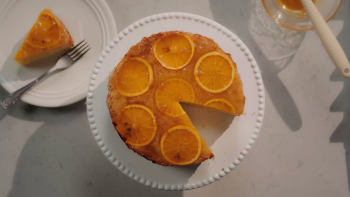 Bolo de Laranja com Calda de Laranja