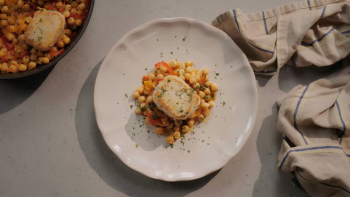 Medalhões de Pescada do Cabo com Escabeche de Limão