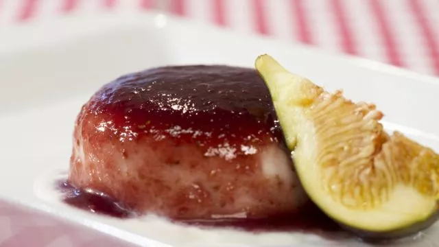 Panna Cotta  de Alfazema e Figos
