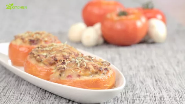 Tomates Farcies com Cogumelos e Fuet
