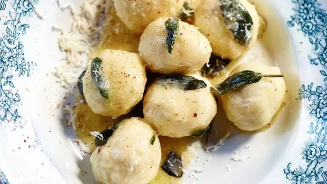 Butter & sage gnudi
