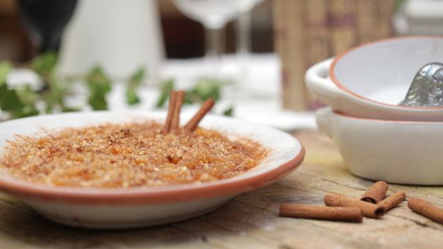 Encharcada com Amendoim e Gengibre