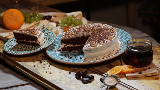 Bolo de chocolate com vinho tinto