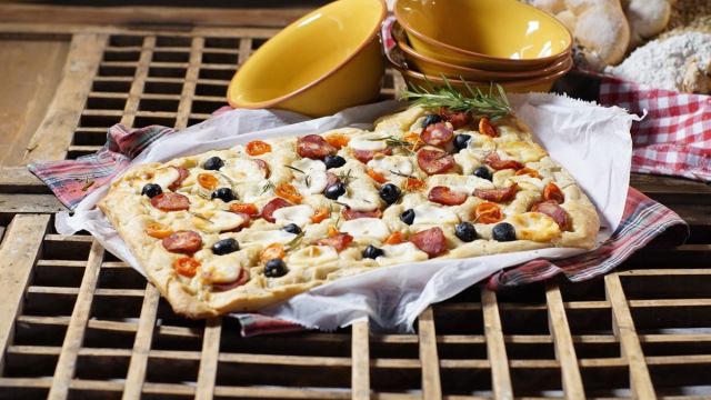 Focaccia à Portuguesa