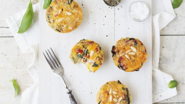 Muffins de Ovo e Manjericão