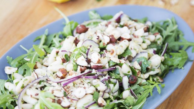 Salada de Feijão Branco e Salsa