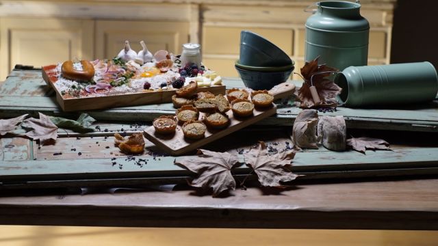 Ovos com Farinheira em Taça de Pão Alentejano