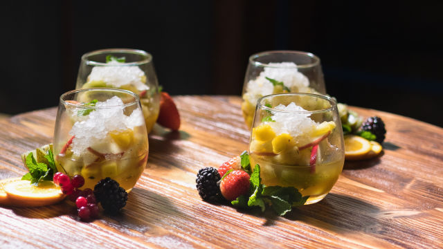 Gelatina de Tangerina, Salada de Frutas e Granizado de Hortelã  (sem glúten e vegan)