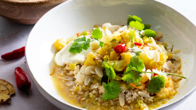 Caril de Camarão e Legumes