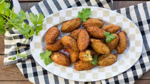 Pastéis de Bacalhau com Grão