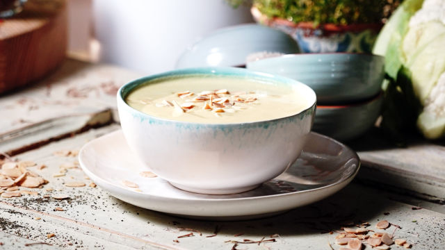 Creme de Couve-Flor com Caril e Amêndoas