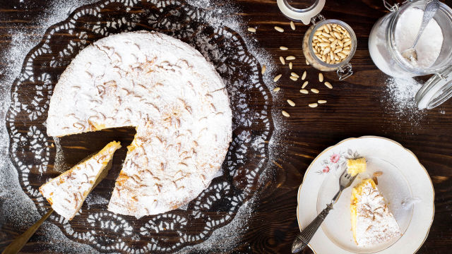 Torta Della Nona