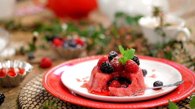 Pudim de Pão com Frutos Vermelhos