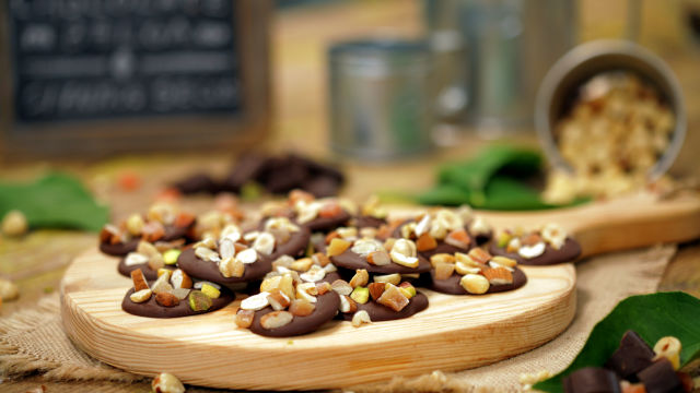 Chocolate Belga com Frutos Secos