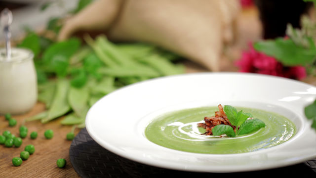 Sopa de Ervilhas com Bacon Fumado