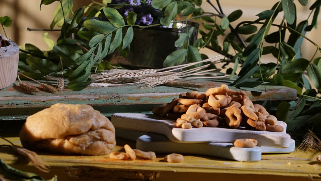 Roscas Doces de Amêndoa