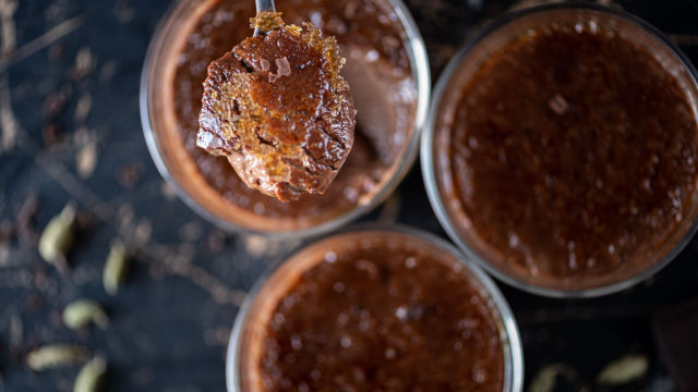 Creme Queimado de Chocolate e Cardamomo