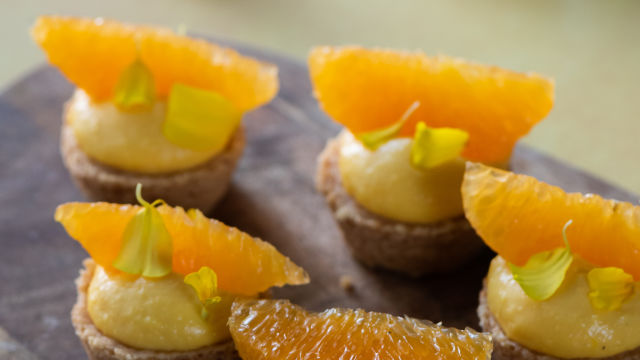 Tarteletes de Açafrão e Laranja