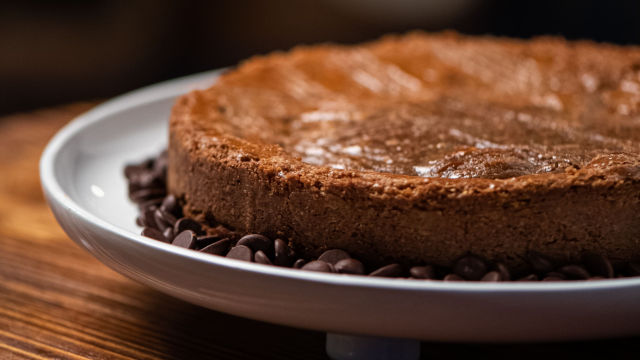 Bolo Basco de Chocolate Negro e Ananás