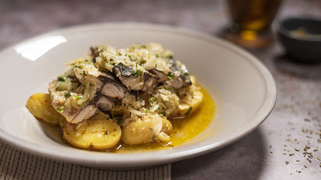 Cavala em Molho Vilão | Madeira