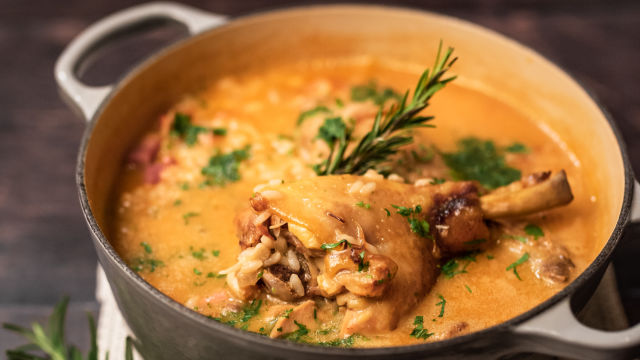 Arroz de Frango Assado com Enchidos e Salva