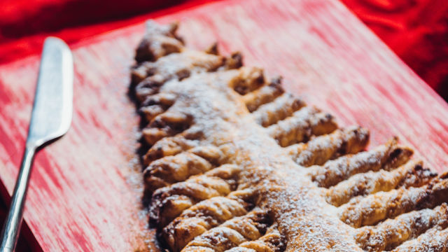 Árvore de Natal com Doce de Ovos e Amêndoa