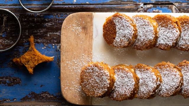 Bolo de Cenoura, Noz e Amêndoa
