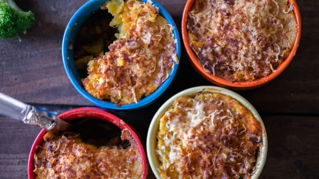 Empadas de Batata-Doce, Carne Picada e Especiarias (Spicy Pie Sweet Potato Mash)