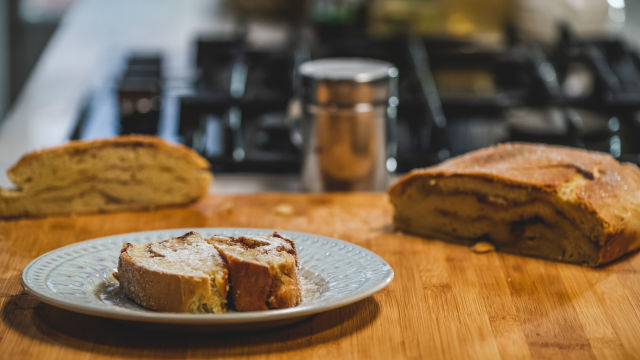Bola Com Manteiga de Canela  | Bragança
