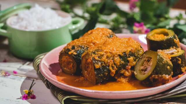 Curgete Recheada com Carne