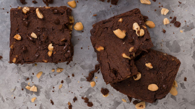 Brownie de Grão e Manteiga de Amendoim