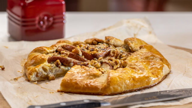 Tarte Rústica de Pêra e Queijo Azul