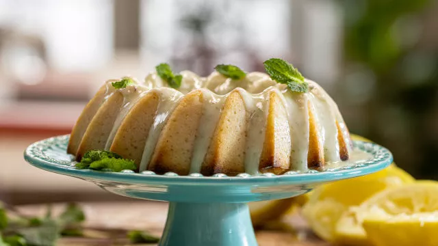 Bolo Vegan de Limão e Hortelã