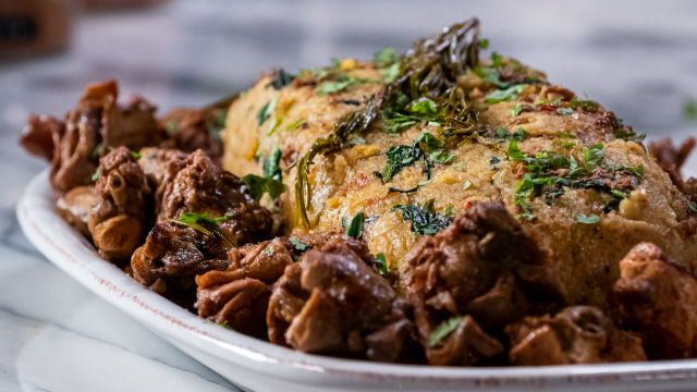 Coelho frito com Migas