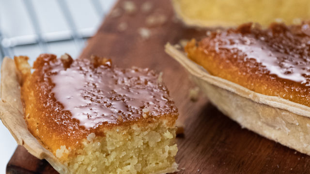 Queijada de Requeijão e Amêndoa