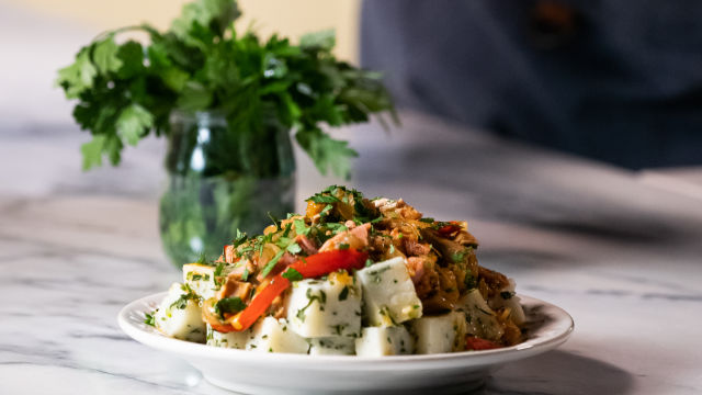 Escabeche de Gaiado com Salada de Feijão Frade
