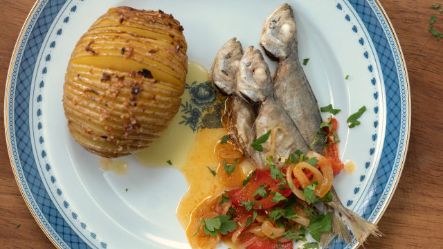 Carapaus Fritos Com Escabeche